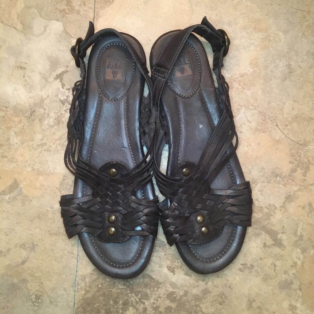 Frye sandals size 9